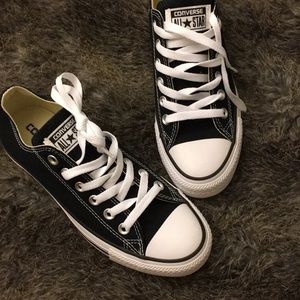 Sold. Classic converse